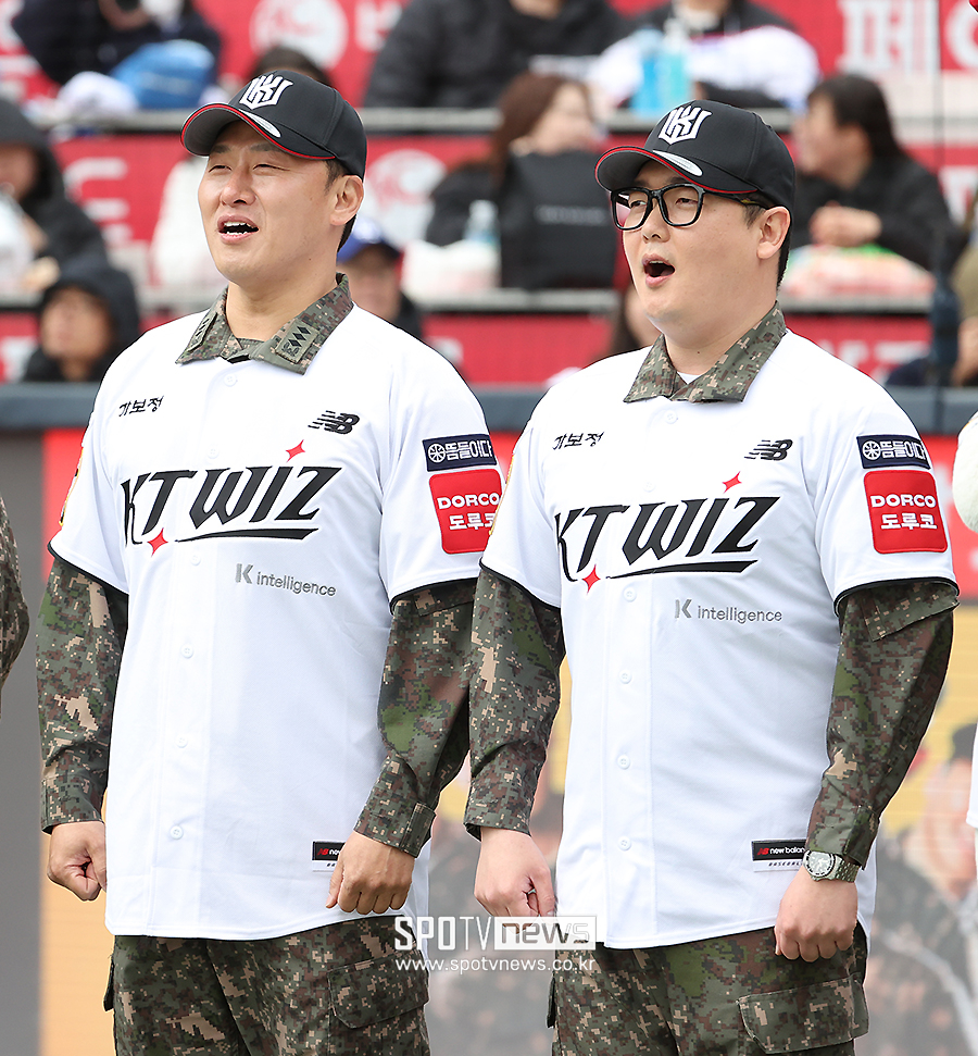 [포토S] 오대환-김민호, '시구 시타를 명 받았습니다!'
