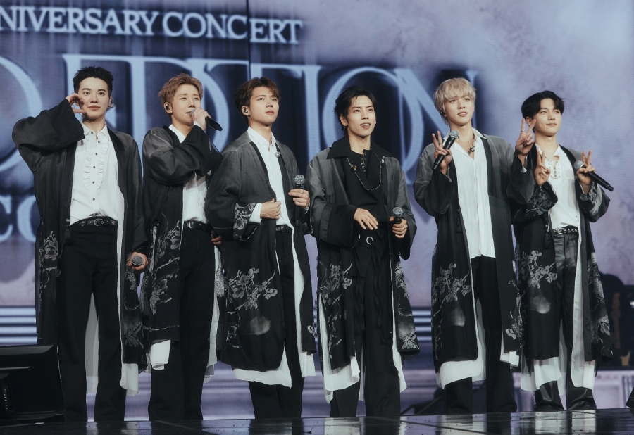 "5시간 20분 공연" 인피니트, 데뷔 15주년 앙코르 콘서트서 보여준 '팬사랑'