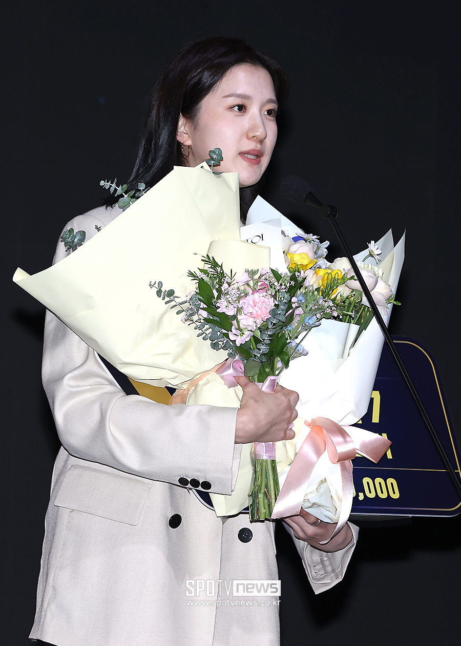 [포토S] 베스트 7에 선정된 현대건설 이다현