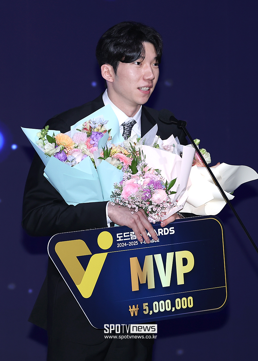 [포토S] 'MVP' 허수봉, '지금은 수봉시대'