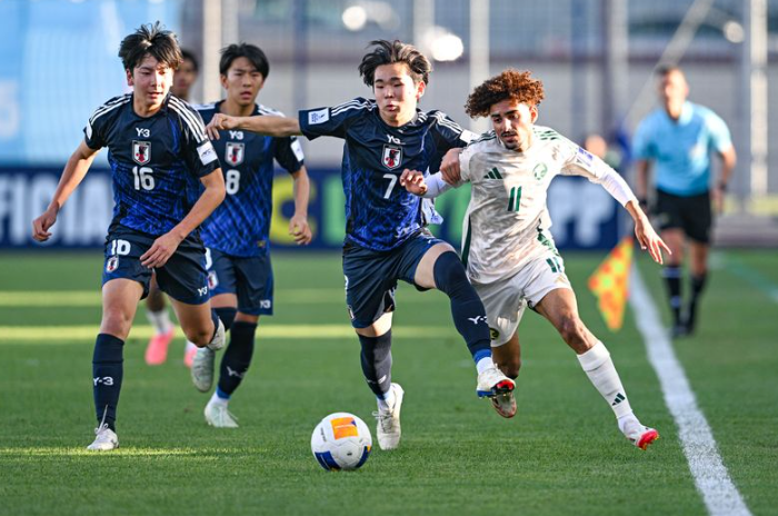 ▲ 일본 U-17 대표팀에서는 1990년대를 호령한 가수 김정민의 아들인 다니가 이날도 화제였다. 김정민은 지난 2006년 일본인 아내 다니 루미코와 결혼해 3명의 아들을 두고 있다. 부모의 영향으로 성인 대표팀이 되기 전까지는 한국과 일본 국적을 모두 가질 수 있다. ⓒ AFC