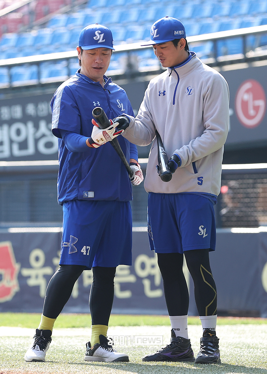▲ 강민호 구자욱 ⓒ곽혜미 기자
