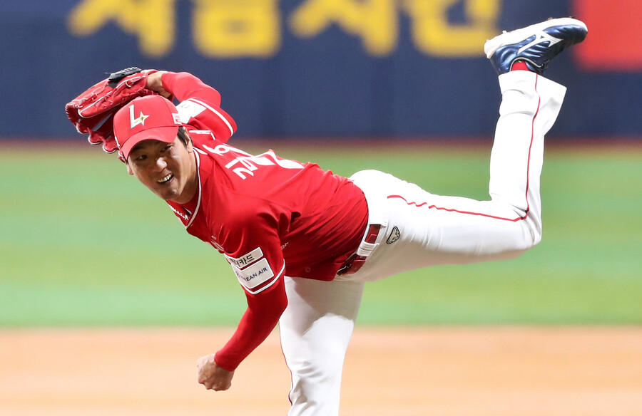 ▲ ABS 존에 지나치게 신경을 썼던 김광현은 이제 그 늪에서 벗어났음을 슬라이더를 통해 증명하고 있다 ⓒSSG랜더스