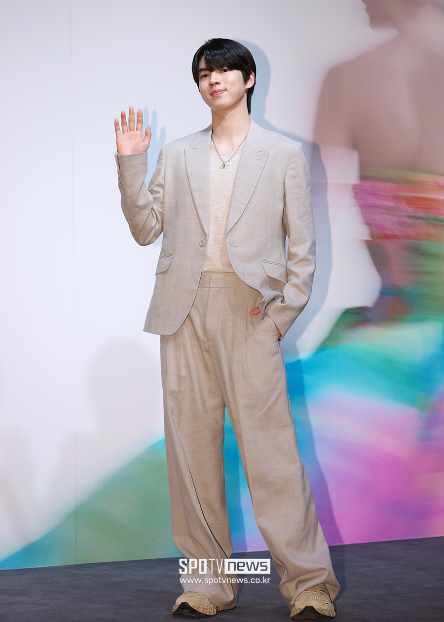 [포토S] '피겨 선수 맞아?' 차준환, 모델 같은 비율