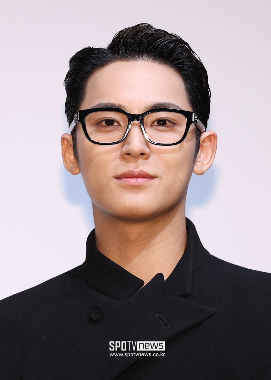[포토S] 세븐틴 민규, '안경이 찰떡'