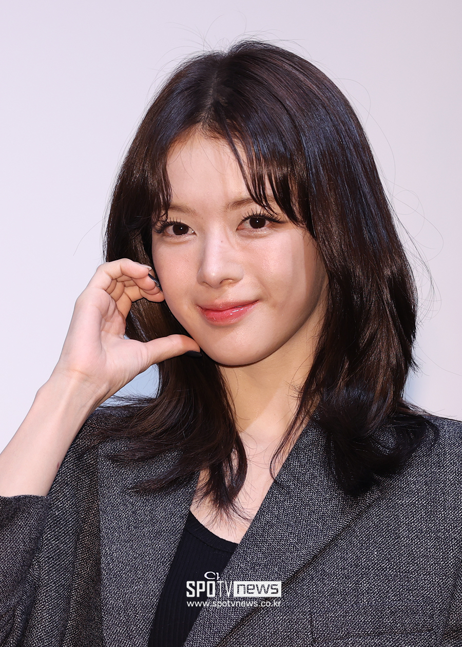 [포토S] 노정의, 깜찍 볼하트