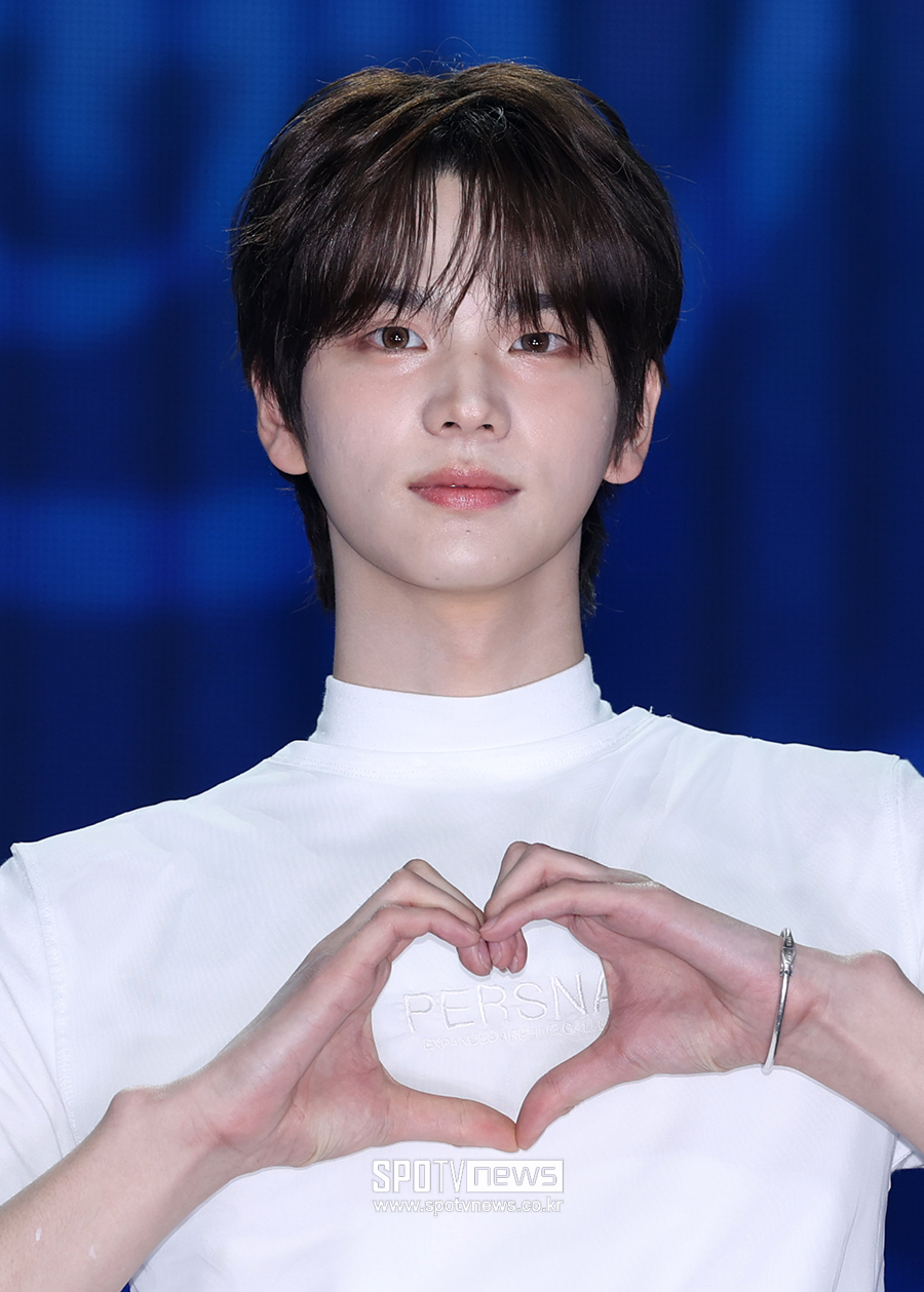 투어스 신유 "가장 잘하는 음악으로 돌아왔다…기대에 부응할 것"
