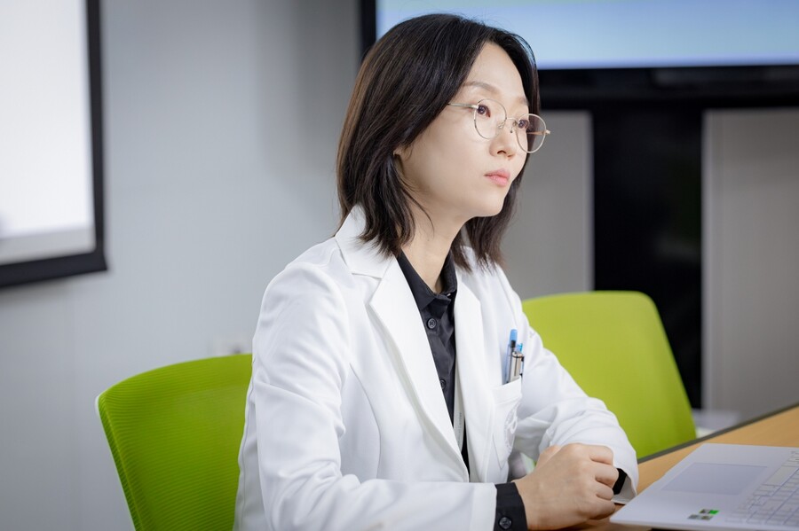 ▲ 이봉련. 제공|tvN '언젠가는 슬기로울 전공의생활'