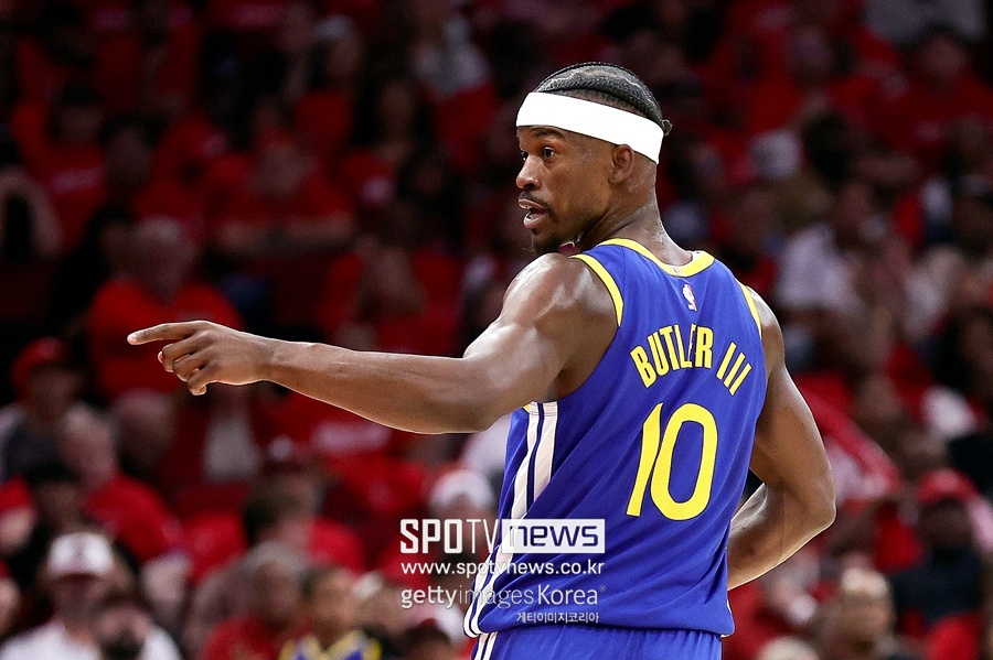 이래서 '플레이오프 지미'라 불린다…커 감독 "버틀러? NBA 최고의 선수"