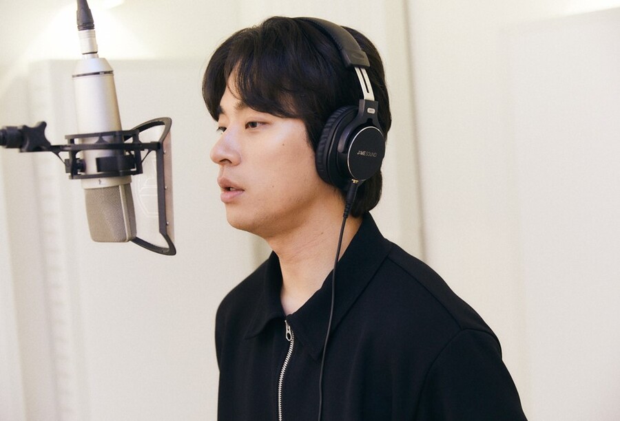 '출판사 대표' 박정민, 시각장애인 위한 오디오북 기증 '첫 여름, 완주'