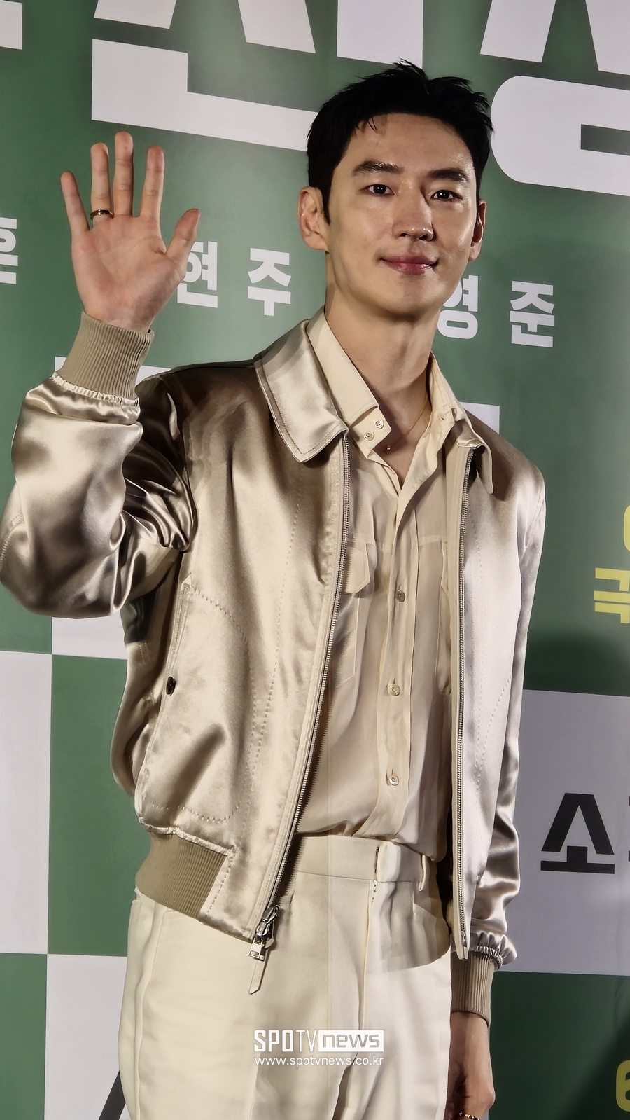 '소주전쟁' 이제훈 "유해진, 연기가 곧 인생…호흡 설렜다"