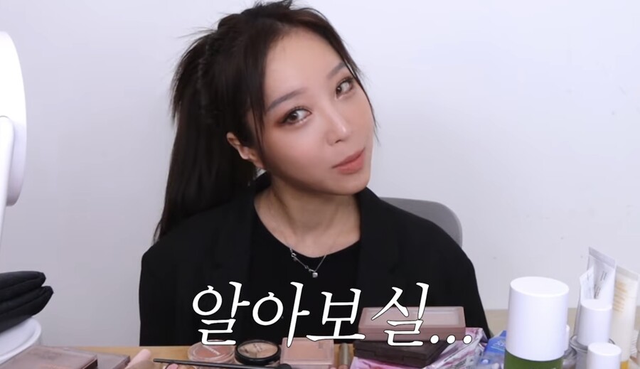 '코 성형 부인' 쯔양, '코뽕' 넣고 확 달라졌네 "母도 못 알아봐"