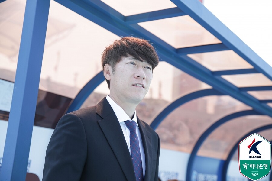 [SPO 현장] '극장 패배'에 아쉬움 가득한 김은중 감독 "우리는 찬스를 살리지 못했고, 상대는 찬스를 살려 승리"