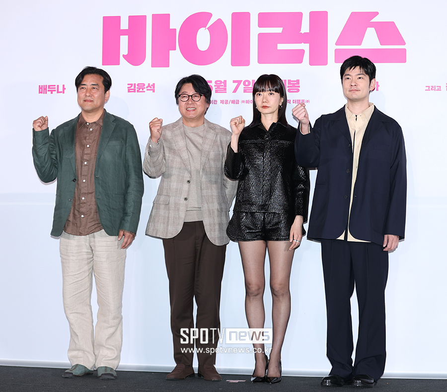 ▲ 강이관 감독 장기하 김윤석 배두나 ⓒ곽혜미 기자