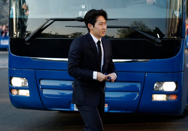 ▲ 이강인은 최근 몇 주간 출전 시간이 급감했다. 주전급으로 활약한 시즌 초와 분위기가 확연히 달랐다. 3월 들어선 컨디션 관리에 애를 먹을 만큼 피치 밟는 횟수와 시간이 뚝 떨어졌다. 다행인 건 경기력이 조금씩 회복세를 띤다는 점이다.  ⓒ연합뉴스/REUTERS
