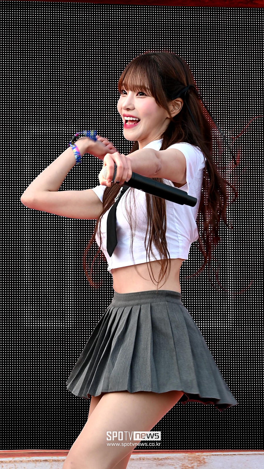 [포토] '오손도손' 박민정, 저희 데뷔곡 함께 불러요!