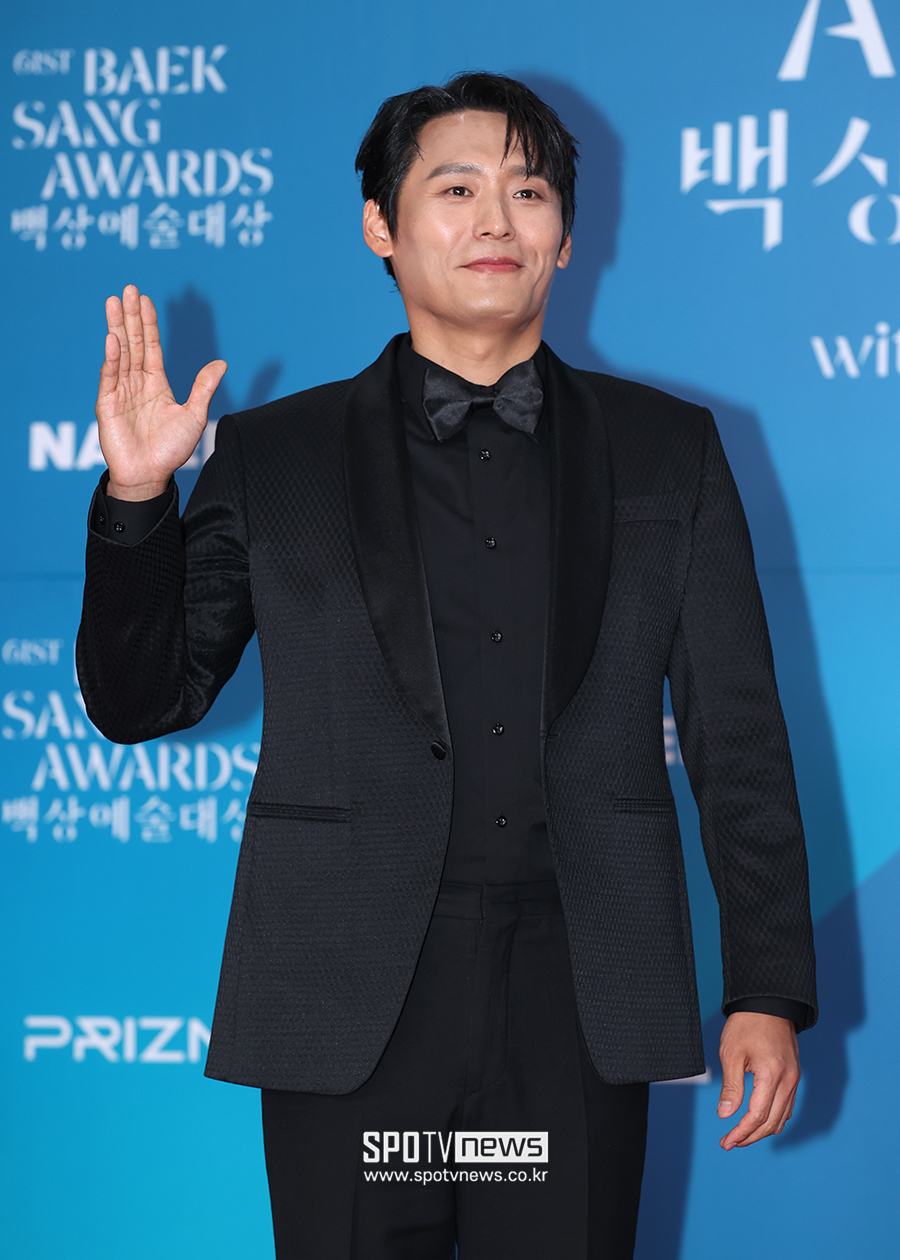 [포토S] 최대훈, 턱시도 입은 '학씨' 아저씨