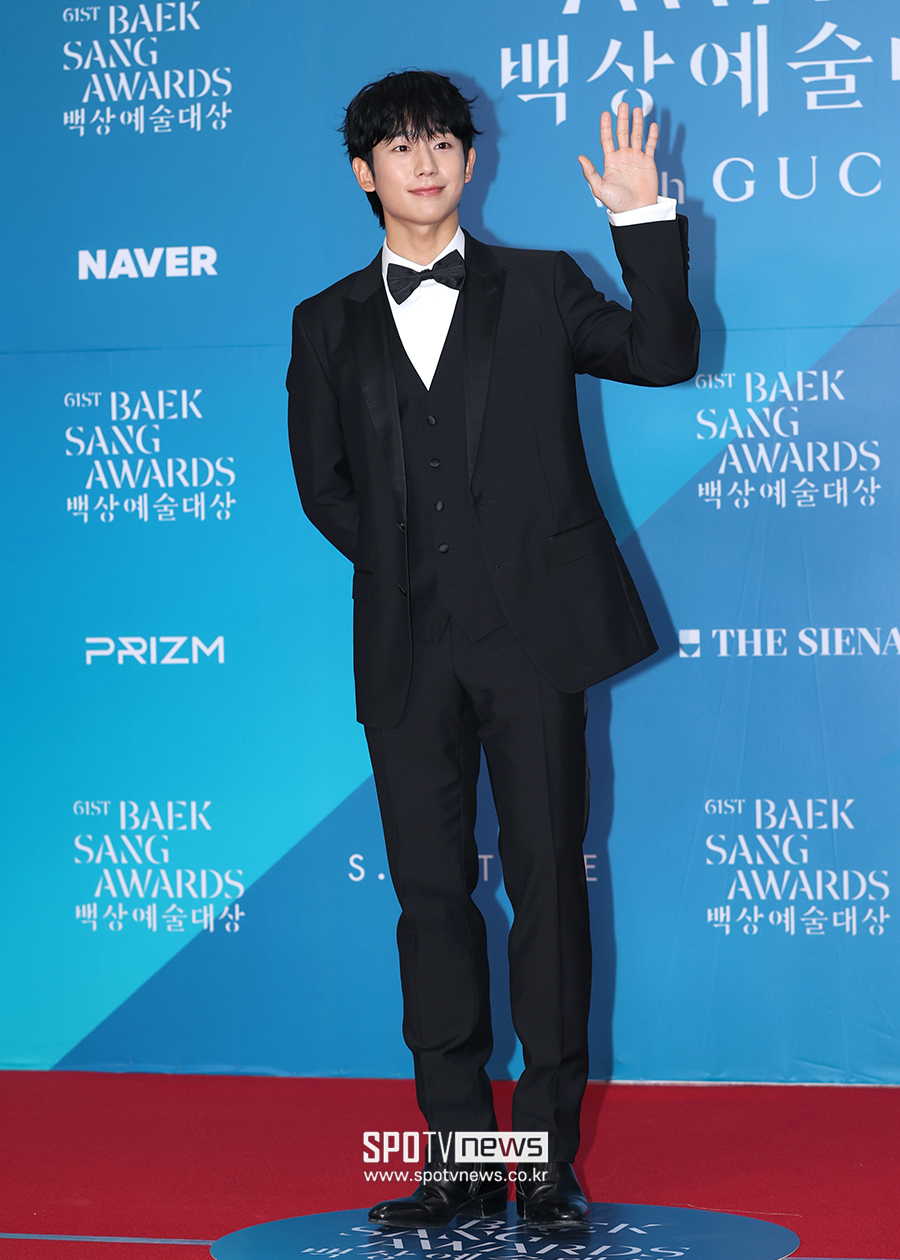 [포토S] 정해인, '오늘은 '댕댕미''