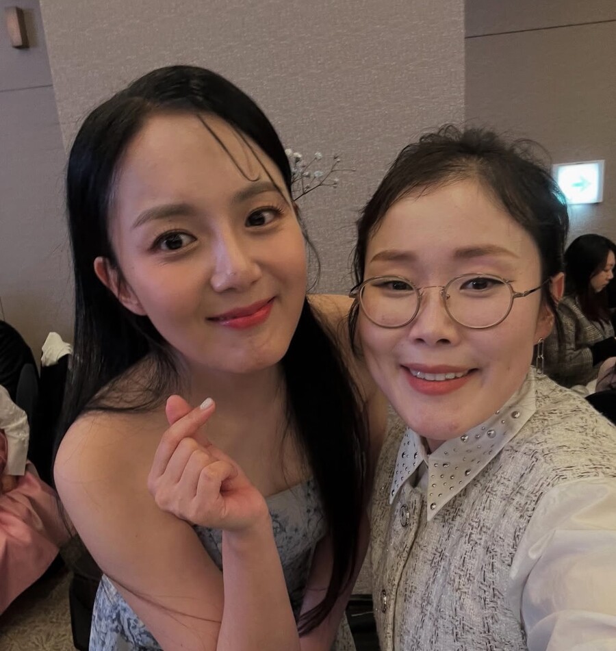 박슬기, '20년지기' 강은비 결혼식서 감동의 축가 "참 좋았다…재밌던 기억뿐"