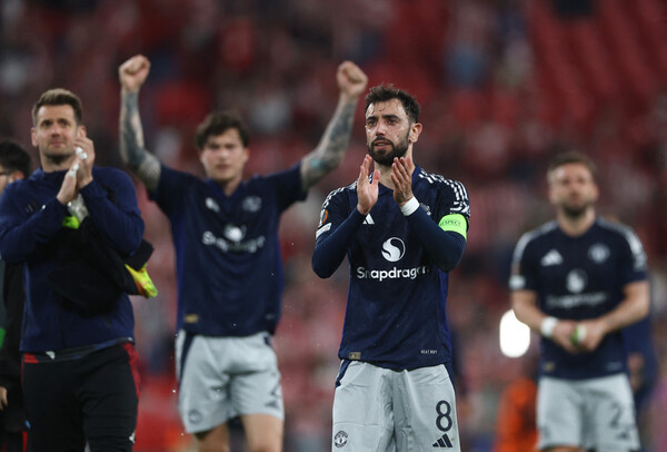 ▲ 맨체스터 유나이티드도 리그 15위로 최악의 성적이지만, 유로파리그는 4강에 진출해 있다. ⓒ연합뉴스/REUTERS