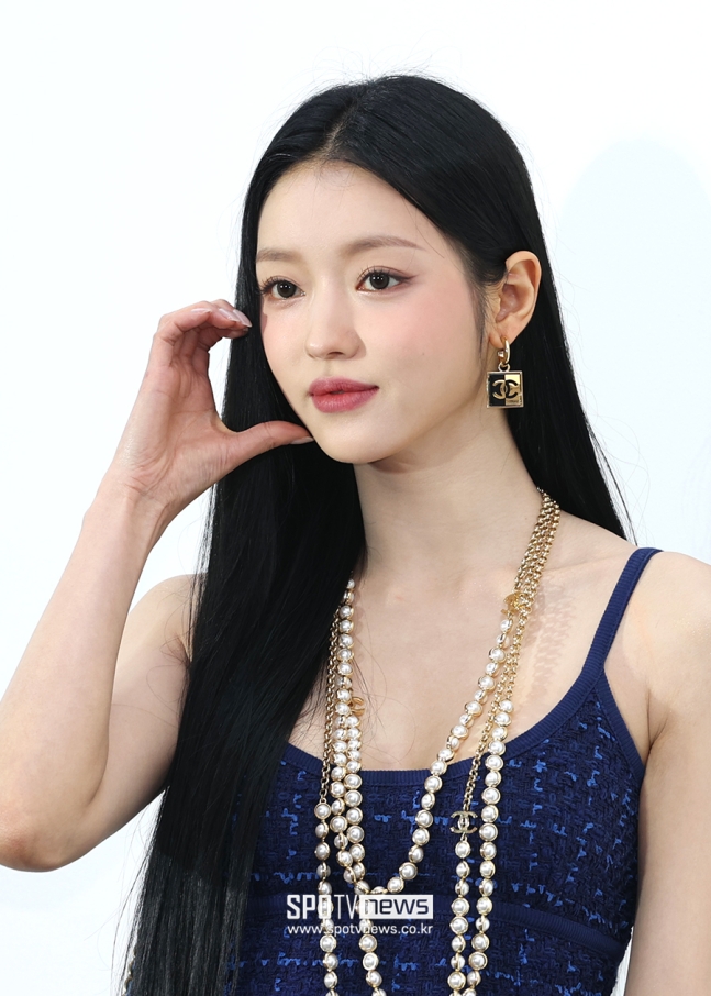 유아, 연기 전향 "이름 앞에 배우라는 두 글자 새길 것, 오마이걸 활동 계속"