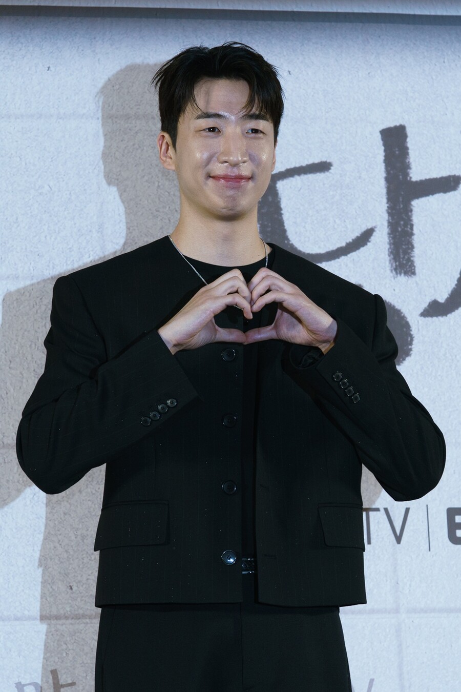 '약한 영웅'·'D.P.' 배우들, '당신의 맛' 왔다…한준희 감독 "다른 모습 보고 싶어서"
