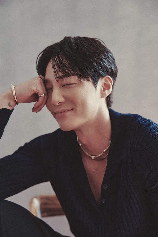 로이킴, 가수 넘어 프로듀서로 영역 확장…이창섭 '꽃이 되어줄게' 프로듀싱 참여