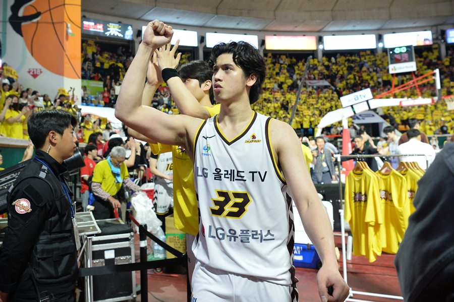 [맹봉주의 딥쓰리] 2경기 연속 워니가 막혔고 타마요는 폭발…SK-LG 챔프전 3차전 승부처는?