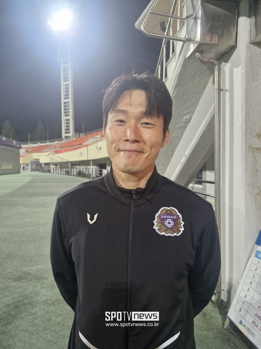 [SPO 현장] "아, 오늘 이겼어야 했는데!" 서울전 무승부가 누구보다 아쉬웠던 안양 주장 이창용 "팬들 덕분에 뛰었다"