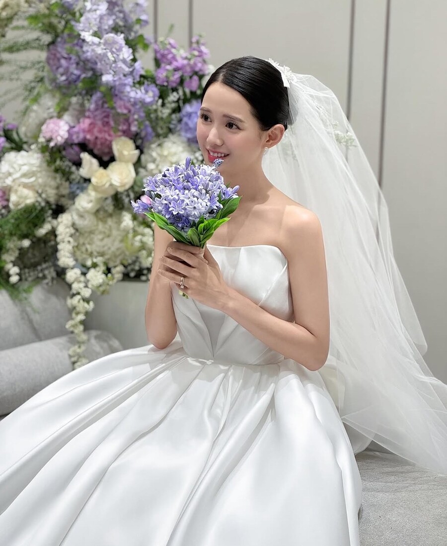'손흥민 닮은꼴♥' 남보라, 결혼 소감 "더 많은 사람에게 보답하며 살겠다"