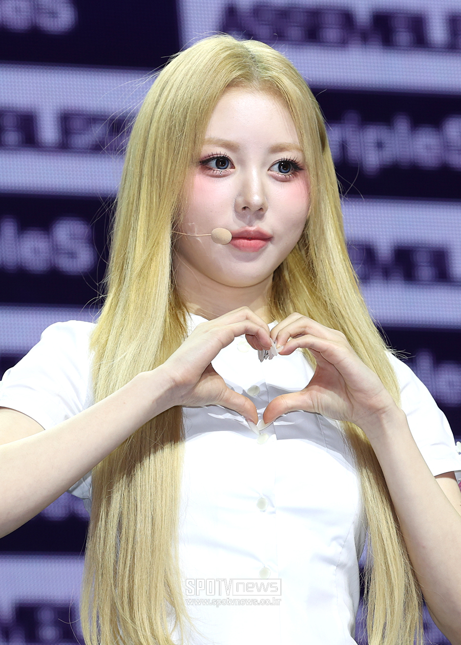 [포토S] 트리플에스 정혜린, 매혹적인 고양이상