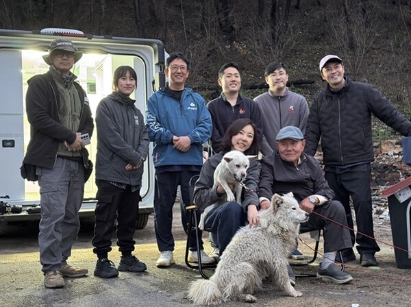 전현무·한고은·김효진훈련사, 경북 산불피해지역 '리홈 캠페인' 참여로 따뜻한 응원