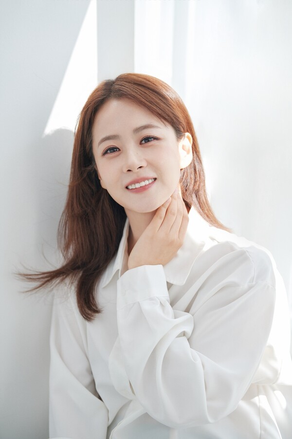 류현경, 에일리언컴퍼니와 전속계약…엄정화·정준원과 한솥밥