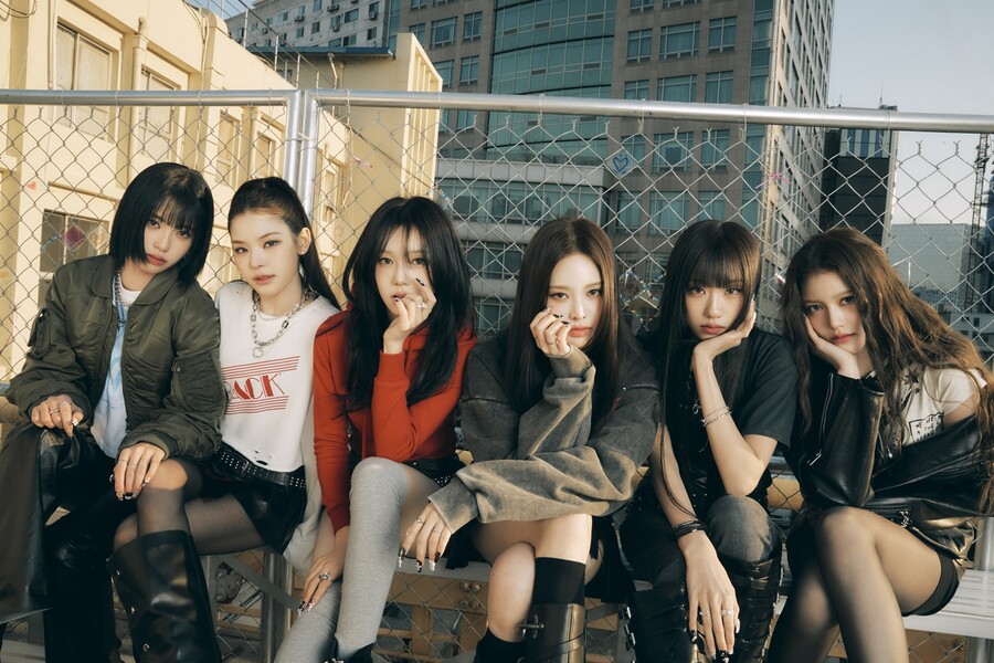 ▲ 이즈나. 제공| 웨이크원