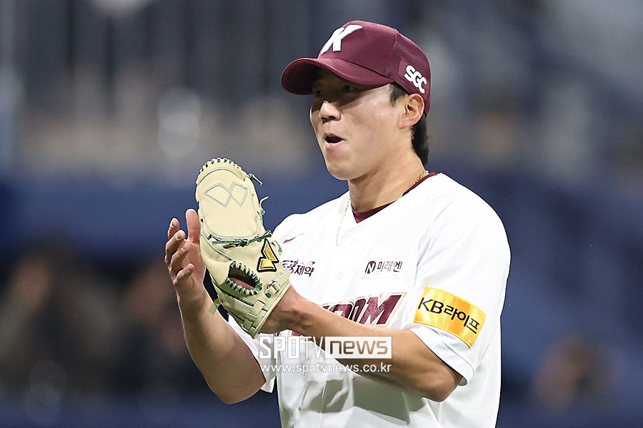 "145km까지 올라왔다" FA 미아가 된 KBO 25승 16SV 투수, 끝까지 포기는 없다
