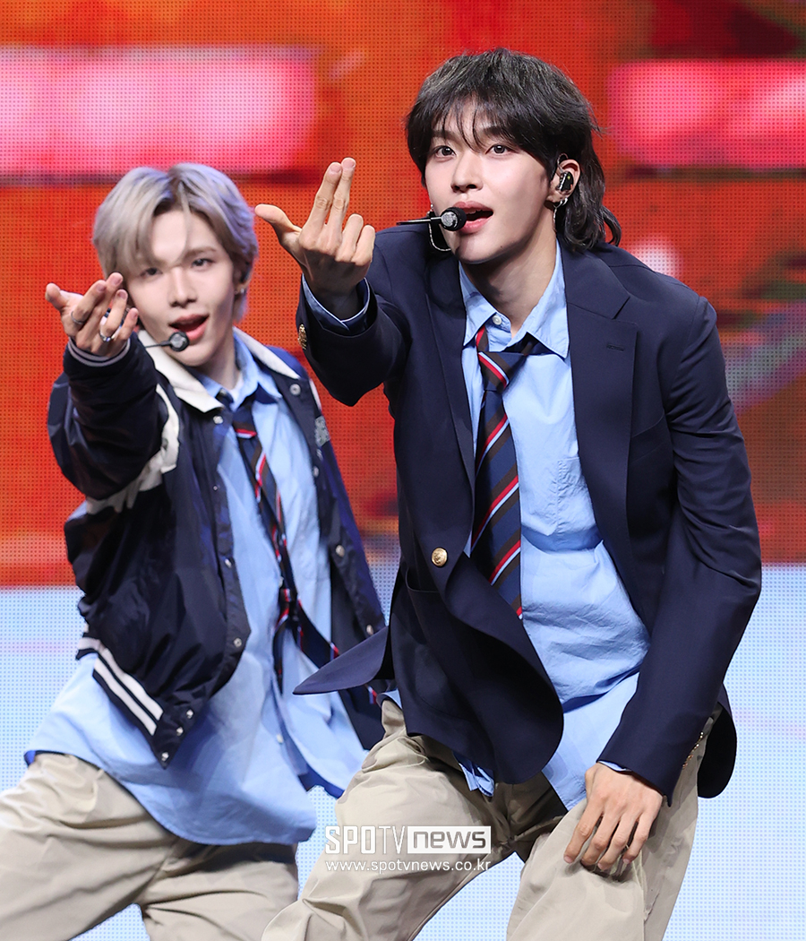 [포토S] 쇼타로-원빈, 빠져드는 무대