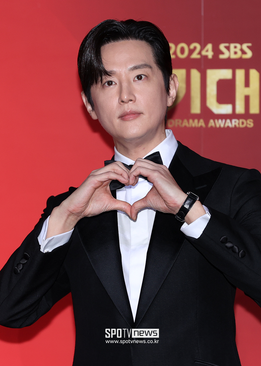 권율, 유부남 된다 "24일 결혼…예비신부=비연예인"[공식]