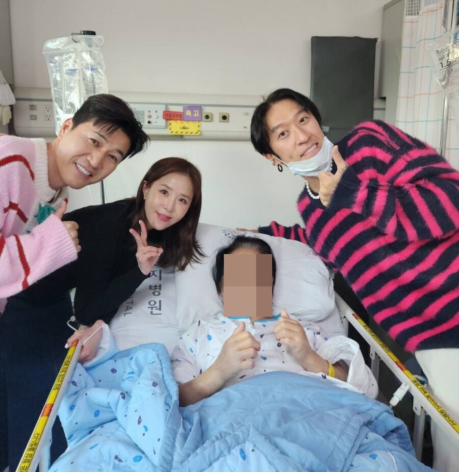 코요태 신지X김종민, '모친상' 빽가 옆 지켰다 "잘 보내드렸다"