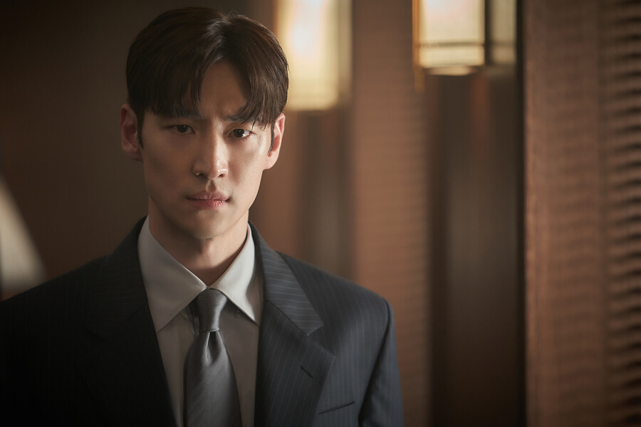 '소주전쟁' 이제훈 "금융 영어 대사 많아서 부담, 달달 외우며 연습했다"