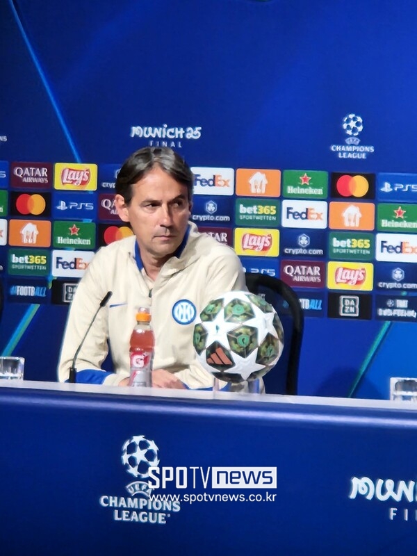 [뮌헨 NOW]"PSG 강점 줄이겠다" 2년 전 이스탄불 아픔 지우겠다는 인자기, 우승하고 재계약 의지 꿈틀