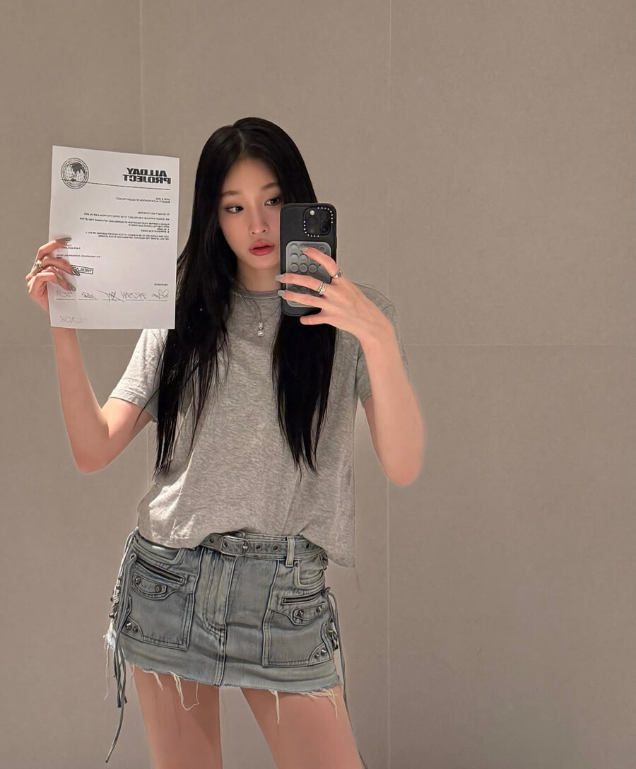 '신세계 회장 딸' 애니, 테디 혼성그룹 올데이 프로젝트로 가요계 데뷔[공식]