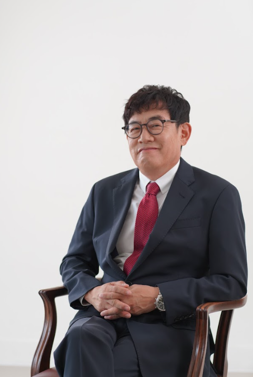 '예능 대부' 이경규, 약물 운전 혐의 경찰 조사…"처방약 복용한 것뿐" 강력 부인