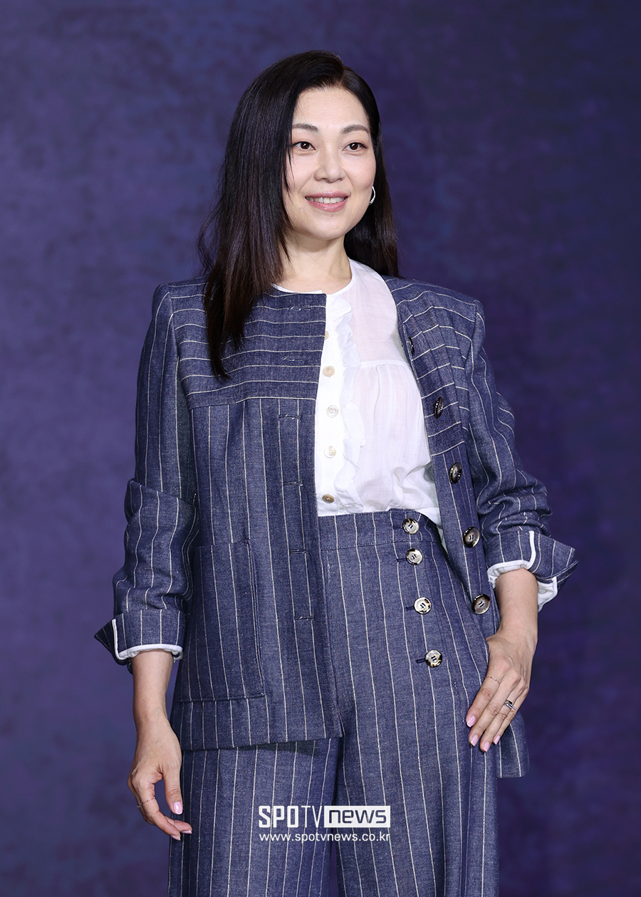 [포토S] '채시라 동생' 채국희, 우아한 미소