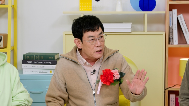 경찰, '예능 대부' 이경규 조사 중…"정상 처방약도 영향 있으면 운전 안돼"