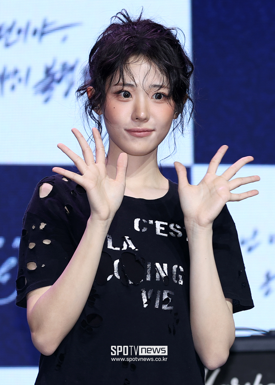 ▲ QWER 히나 ⓒ곽혜미 기자