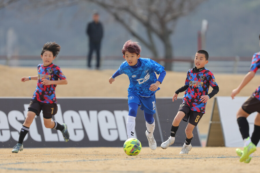 축구 전문매체 베스트일레븐, 영덕군에서 희망의 풋볼 페스타 개최