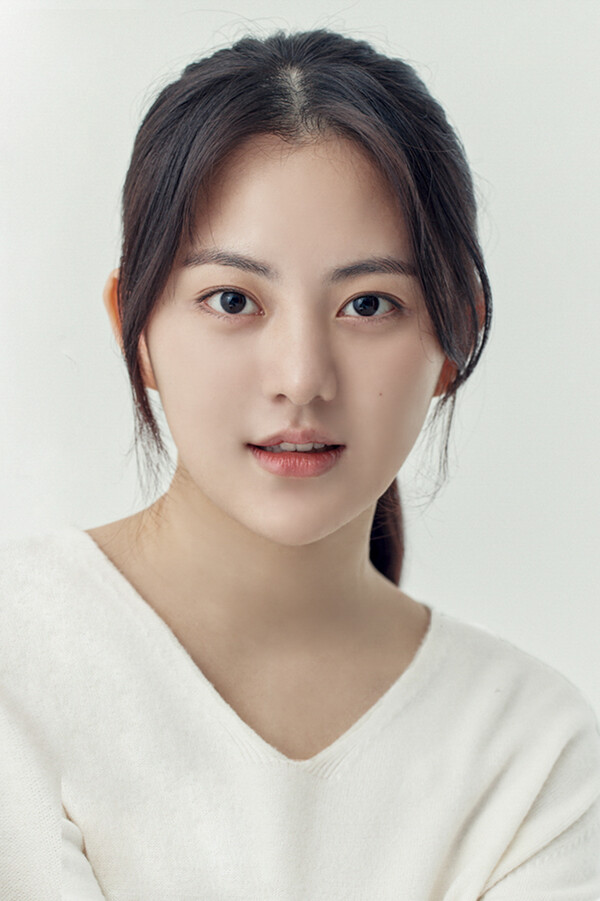 '미스터 션사인' 허정은, 아파트 빌런 퇴치한다…'살롱 드 홈즈' 캐스팅