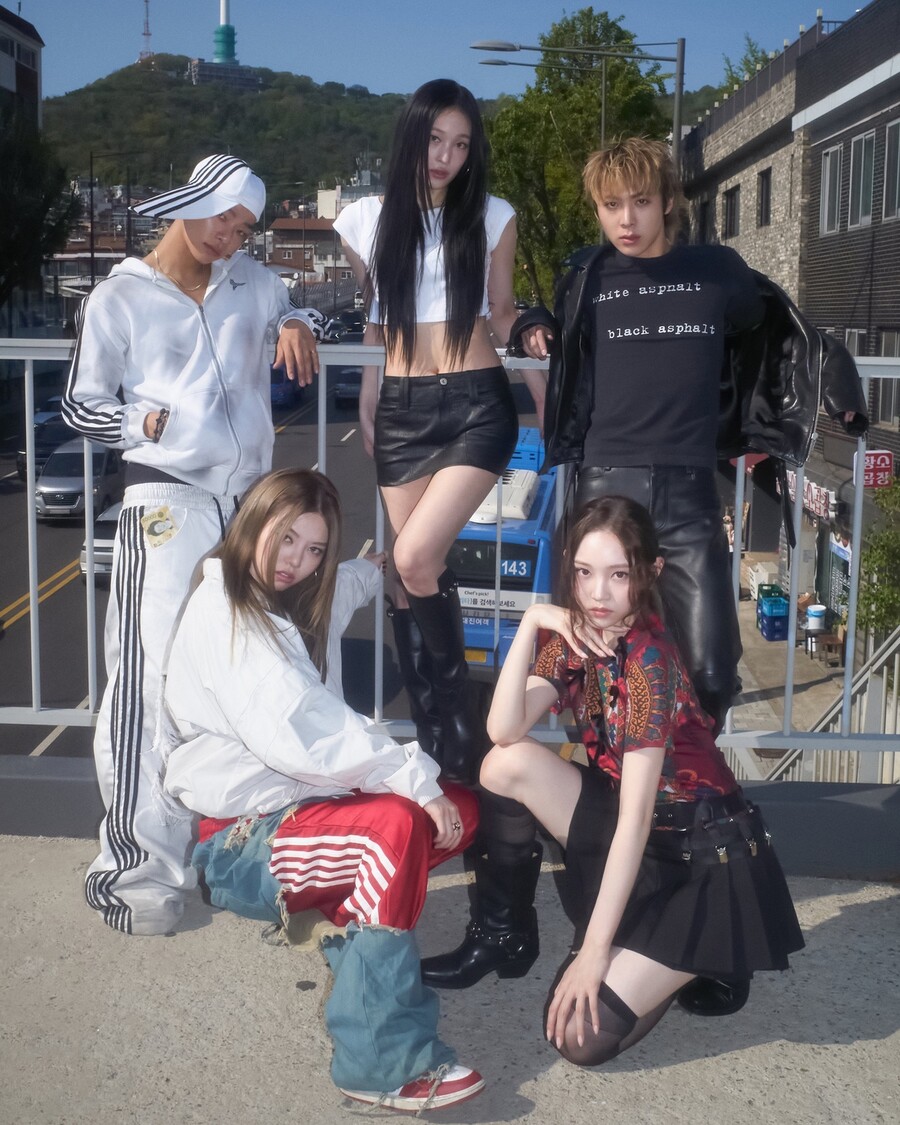 ▲ 올데이 프로젝트. 제공| 더블랙레이블