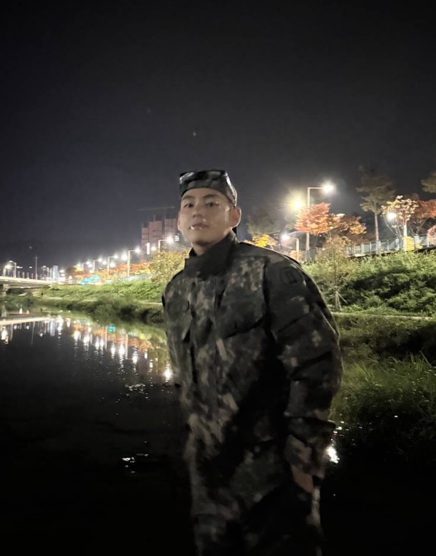 ▲ 방탄소년단 뷔. 출처| 뷔 SNS