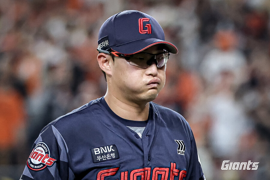최동원 27승에 도전하던 '안경에이스' 충격 2군행…김태형 "몇년 동안 똑같은 이야기를…" 한탄